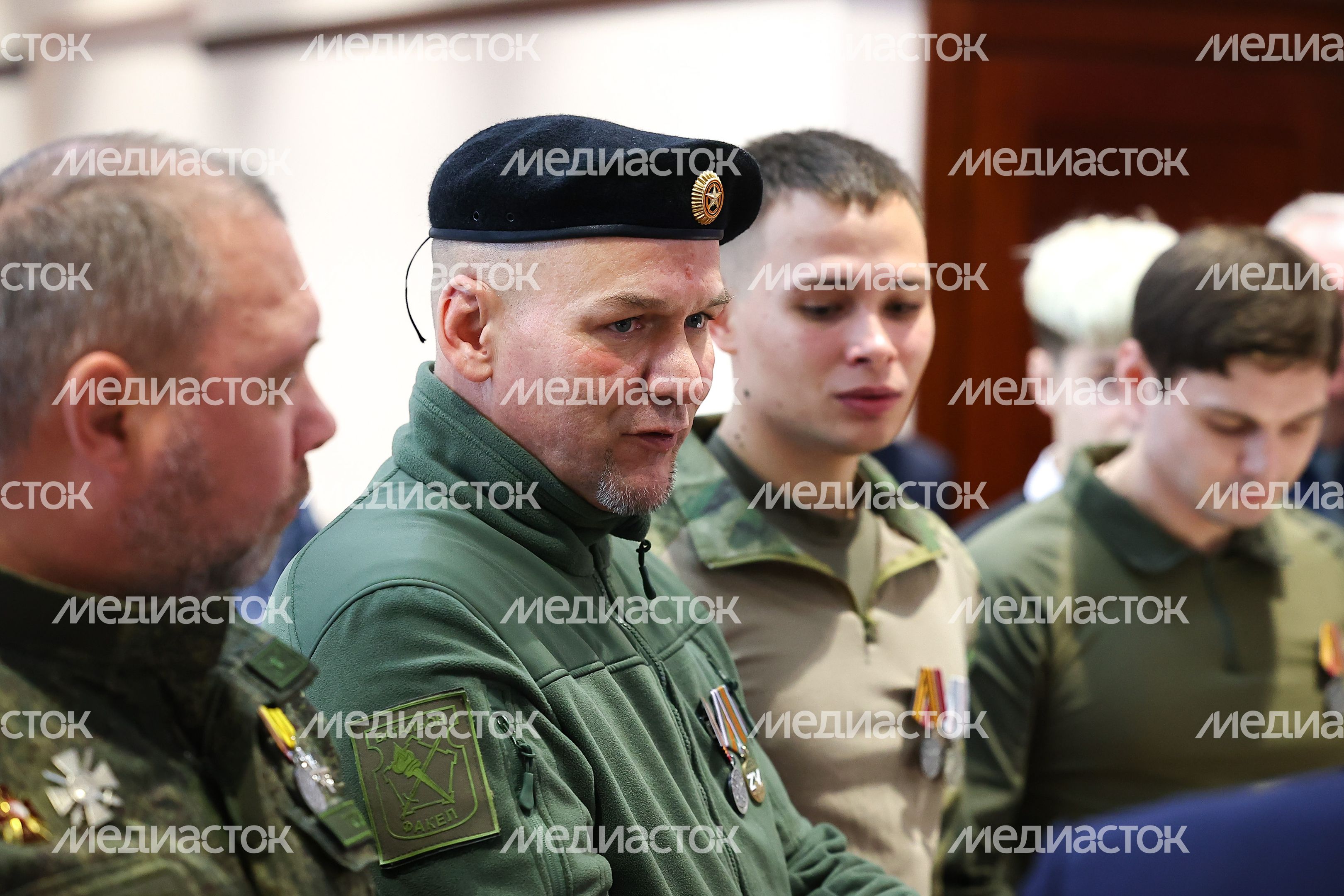 Награждение добровольцев из отряда «БАРС» Губернатором Подмосковья
