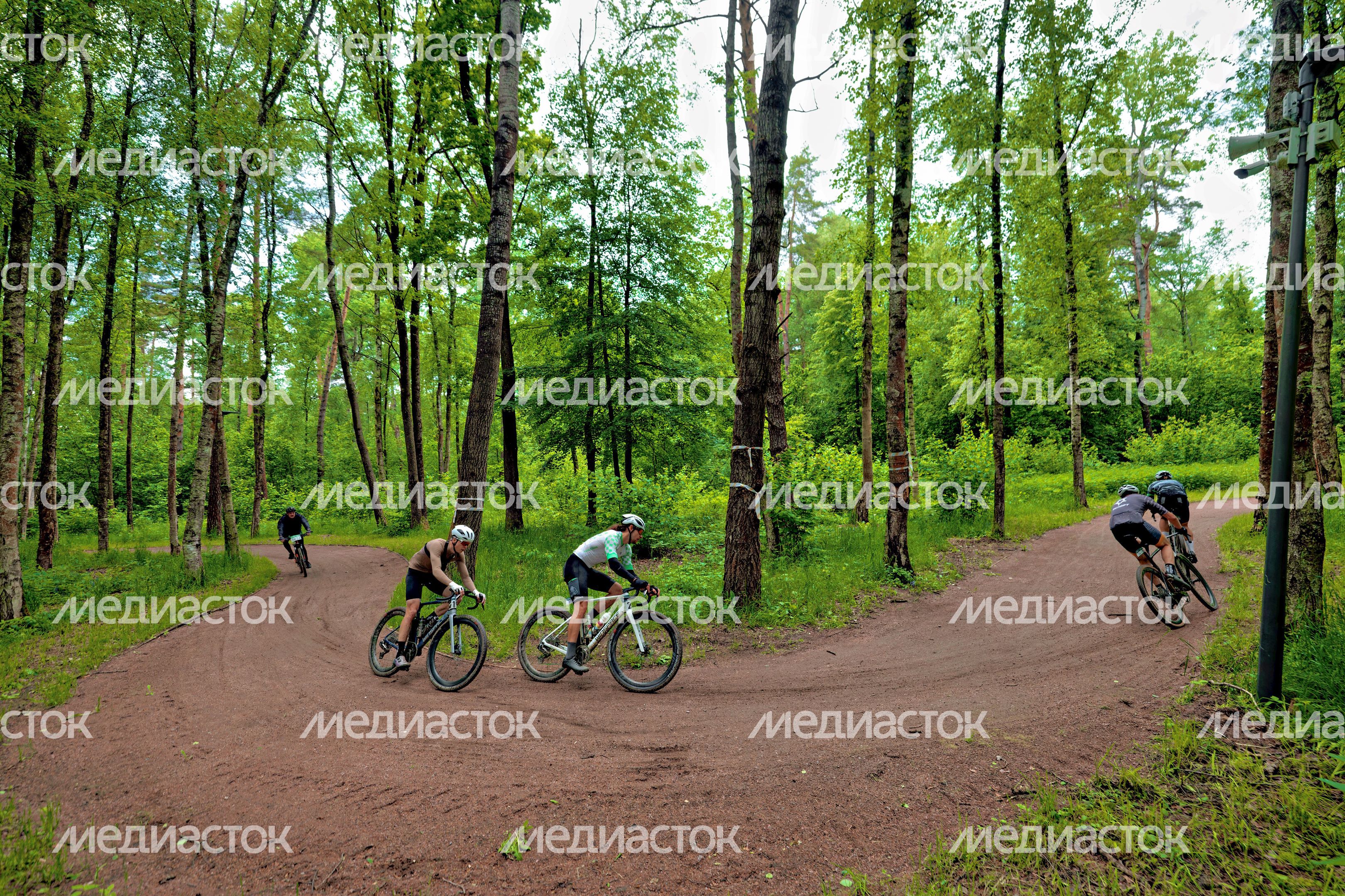 Первый велозаезд серии Gran Fondo Gravel Race в парке Малевича Одинцовского округа Первый велозаезд серии Gran Fondo Gravel Race в парке Малевича Одинцовского округа