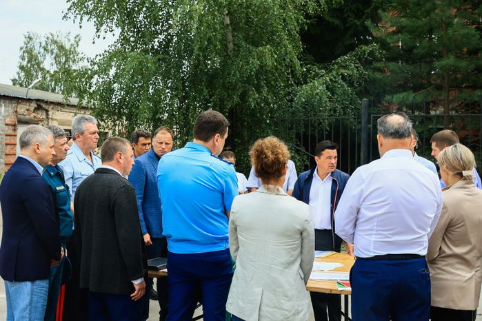 Оперативный штаб с участием Губернатора Подмосковья на месте ЧП в Сергиевом Посаде