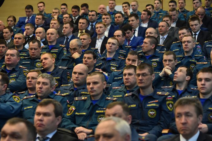 Сбор по подведению итогов деятельности системы РСЧС прошел в подмосковном доме правительства