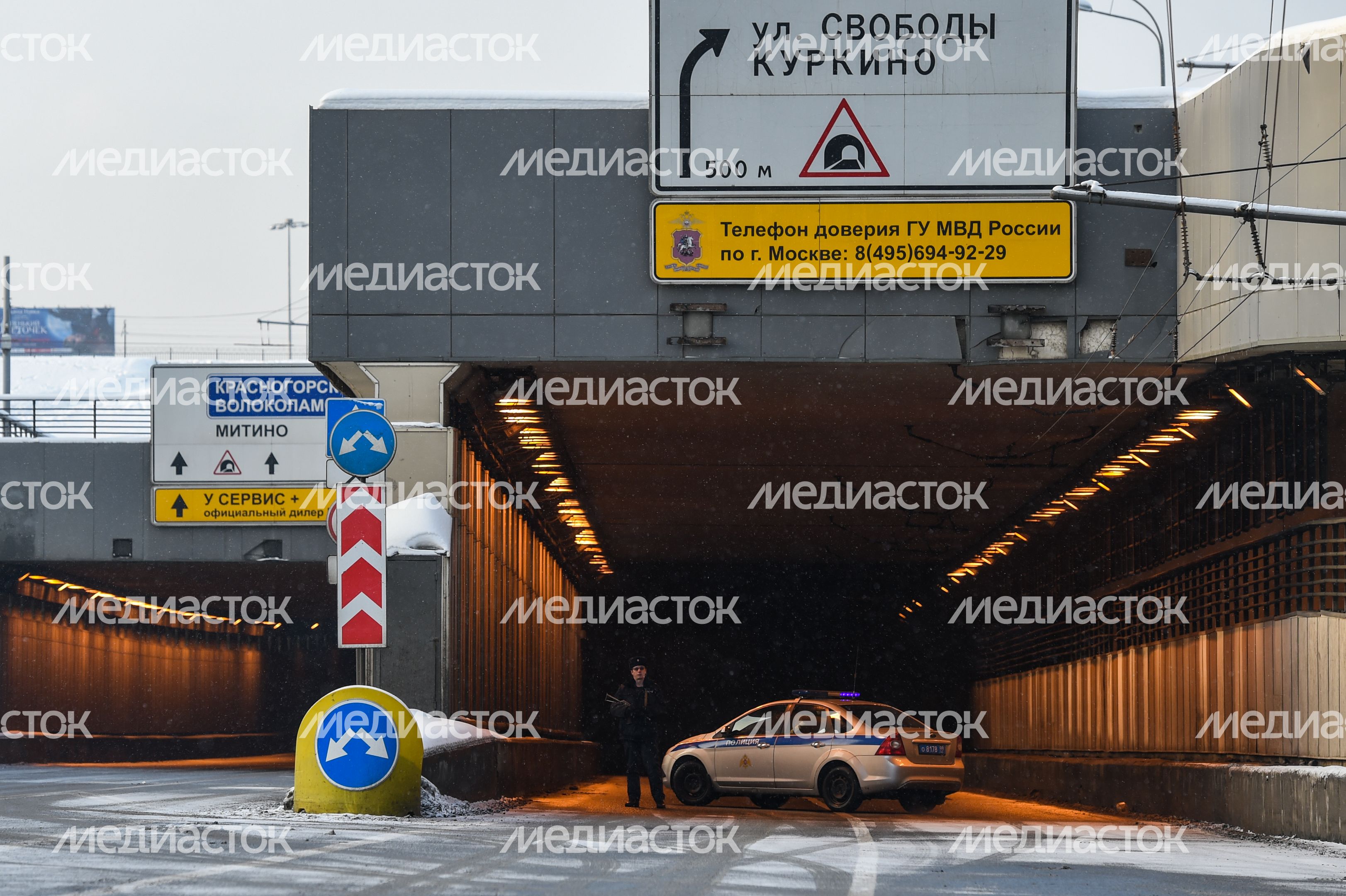 Тушинский тоннель затопило в Москве Тушинский тоннель затопило в Москве
