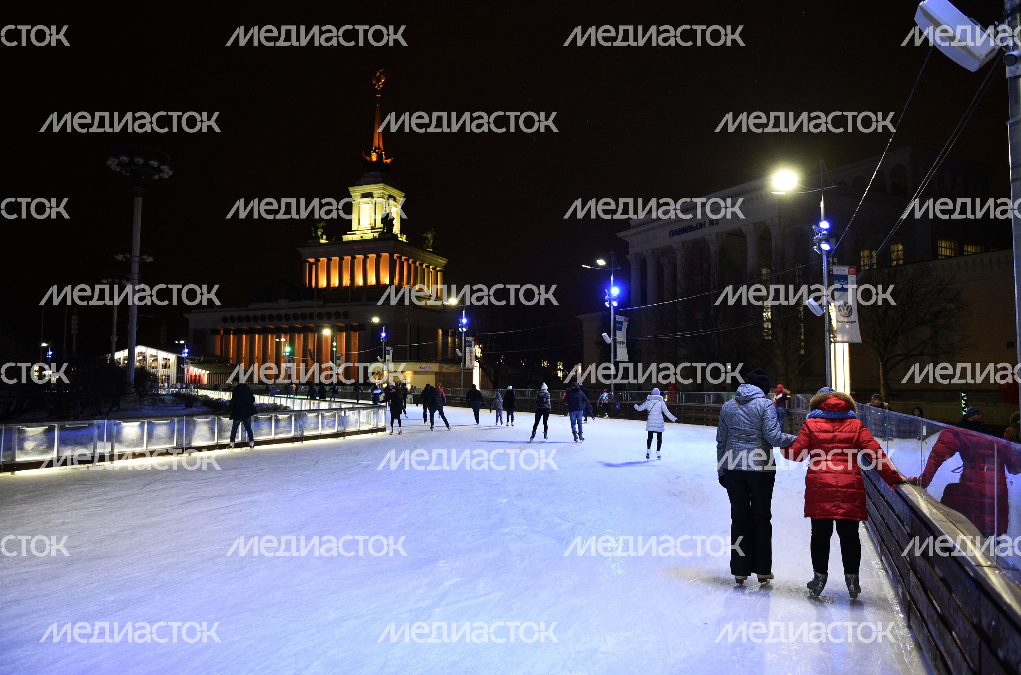 Открытие катка на ВДНХ