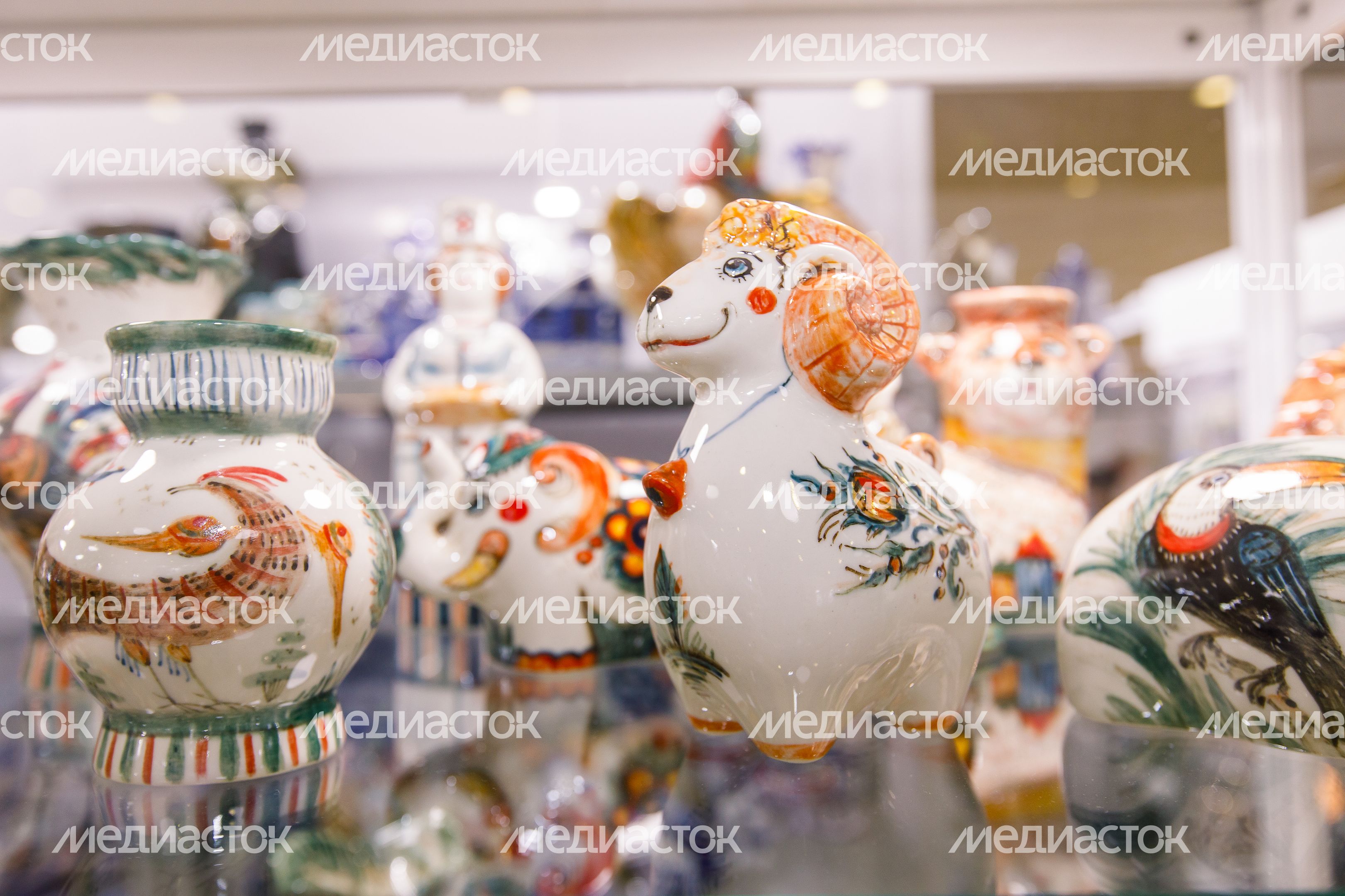 Предметы народных художественных промыслов на выставке «Ладья. Зимняя сказка 2024» Предметы народных художественных промыслов на выставке «Ладья. Зимняя сказка 2024»
