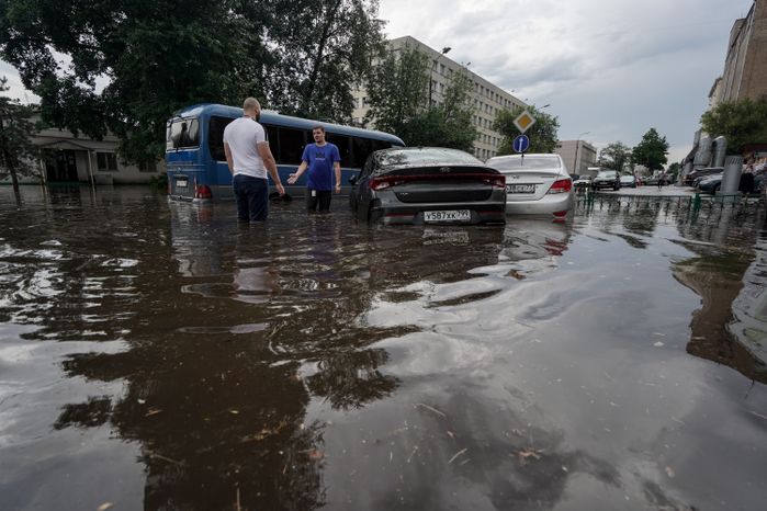Последствия ливня в Москве