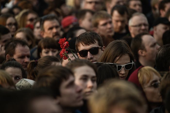 Траурный митинг памяти 11 жертв теракта в Санкт-Петербурге