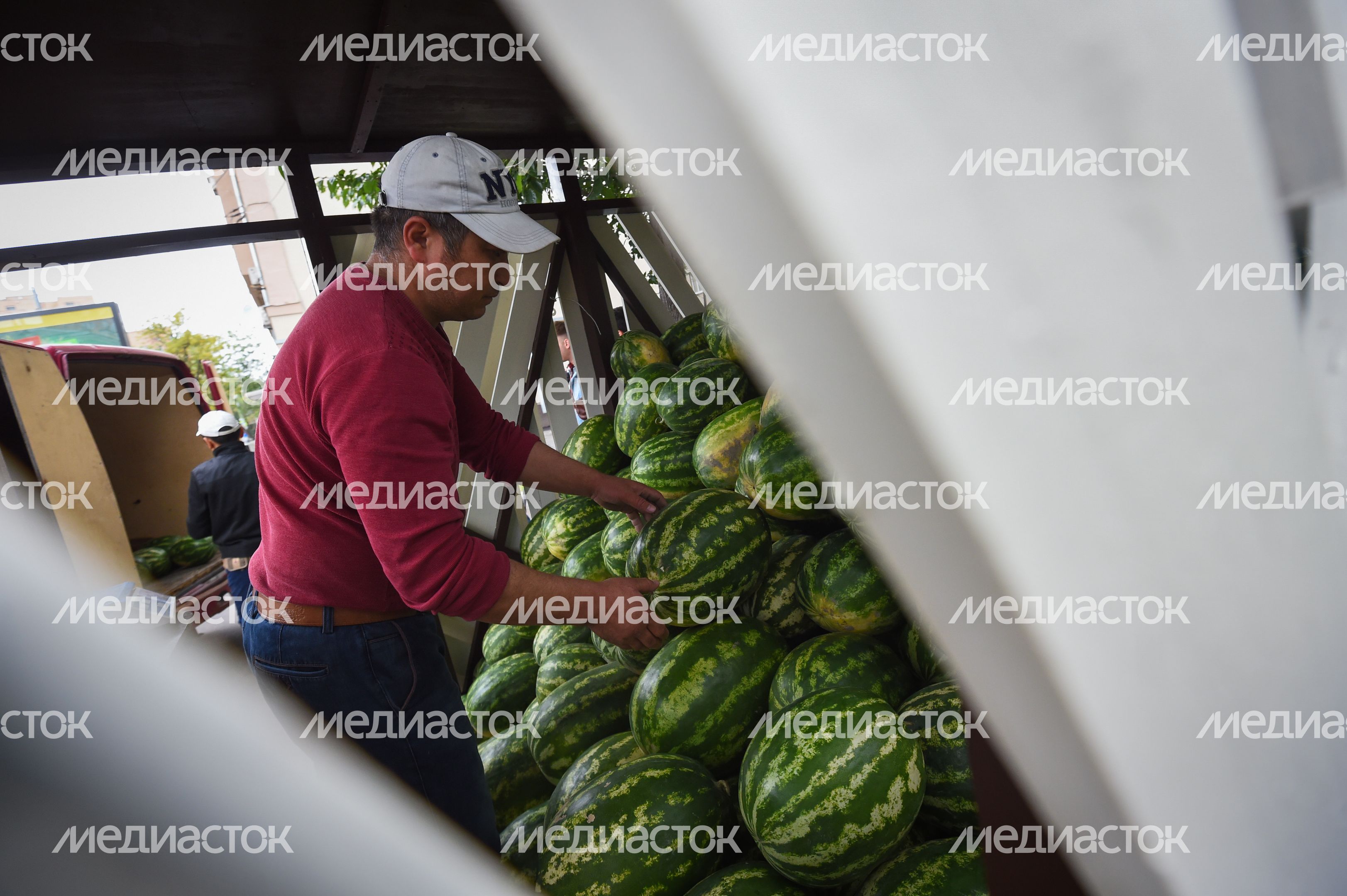 Открытие сезона бахчевых 2019 в Москве