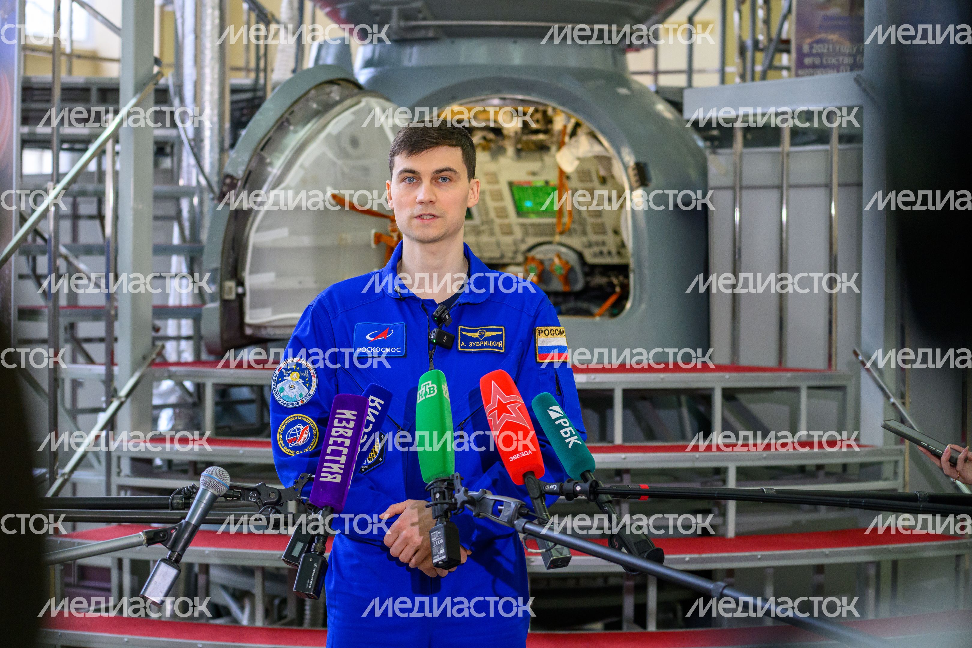 Космонавт Алексей Зубрицкий рассказал, как проходит отбор кандидатов в отряд космонавтов Роскосмоса Космонавт Алексей Зубрицкий рассказал, как проходит отбор кандидатов в отряд космонавтов Роскосмоса