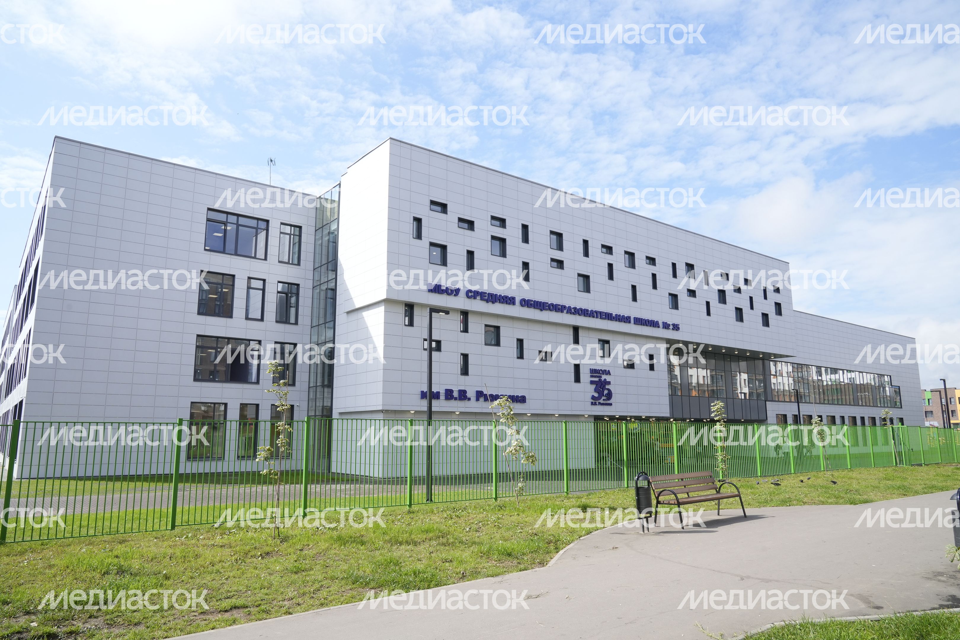 Проверка хода работ по строительству образовательного комплекса в ЖК «Императорские Мытищи» Губернатором Подмосковья