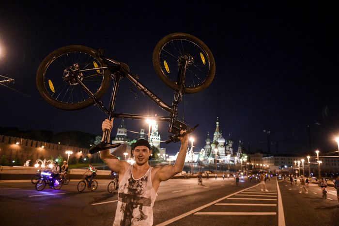 Второй ночной велопарад в Москве