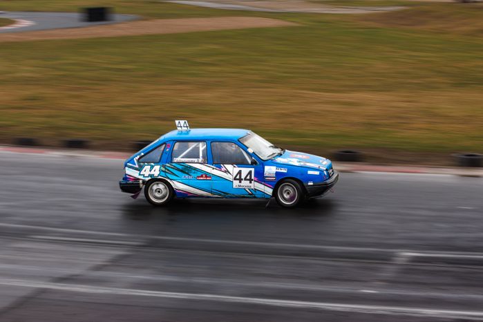 Открытие сезона ралли-кросса на гоночной трассе ADM Raceway в Мячково округа Люберцы