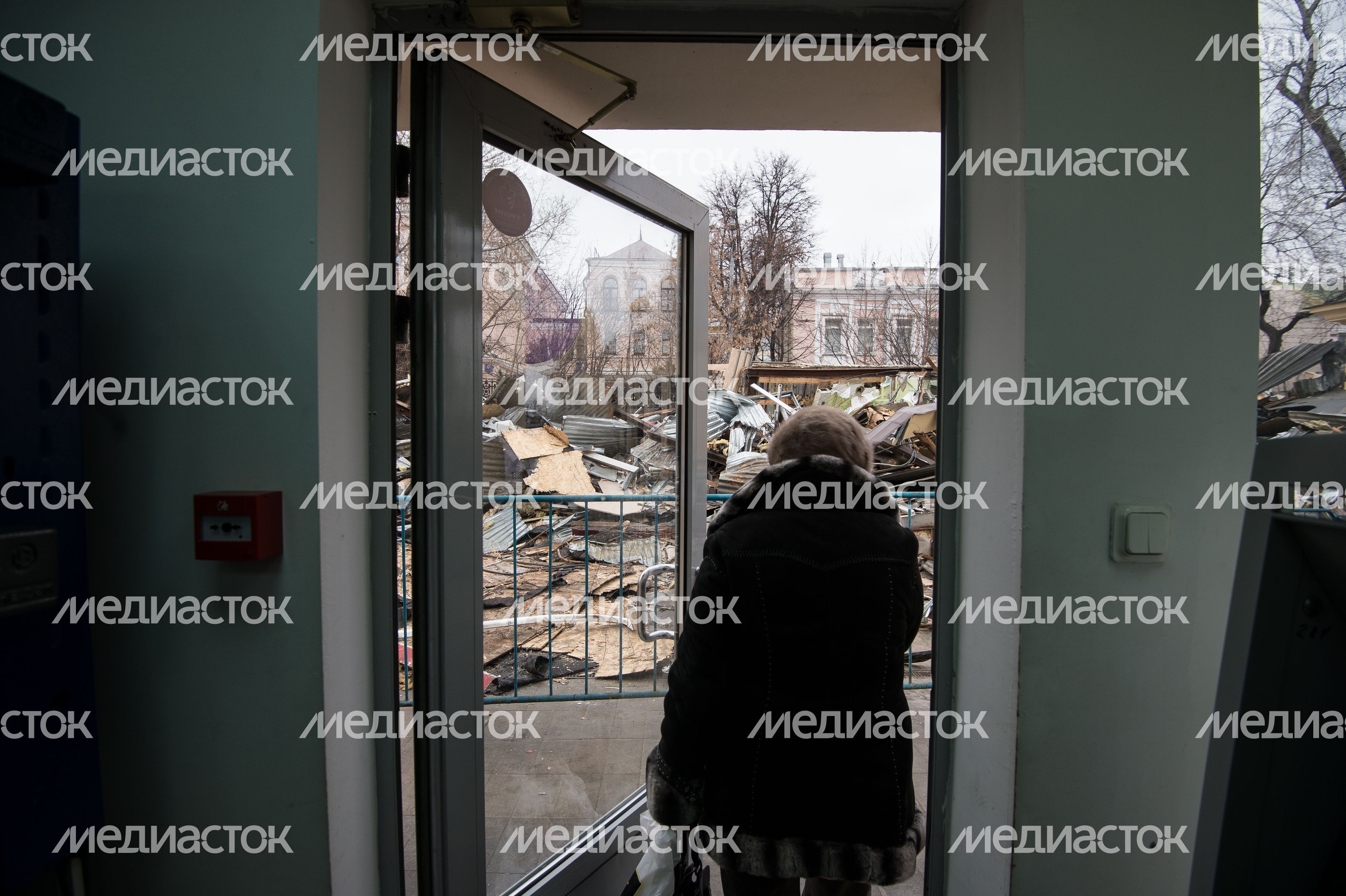 Снос самостроя у станции метро Кропоткинская в Москве