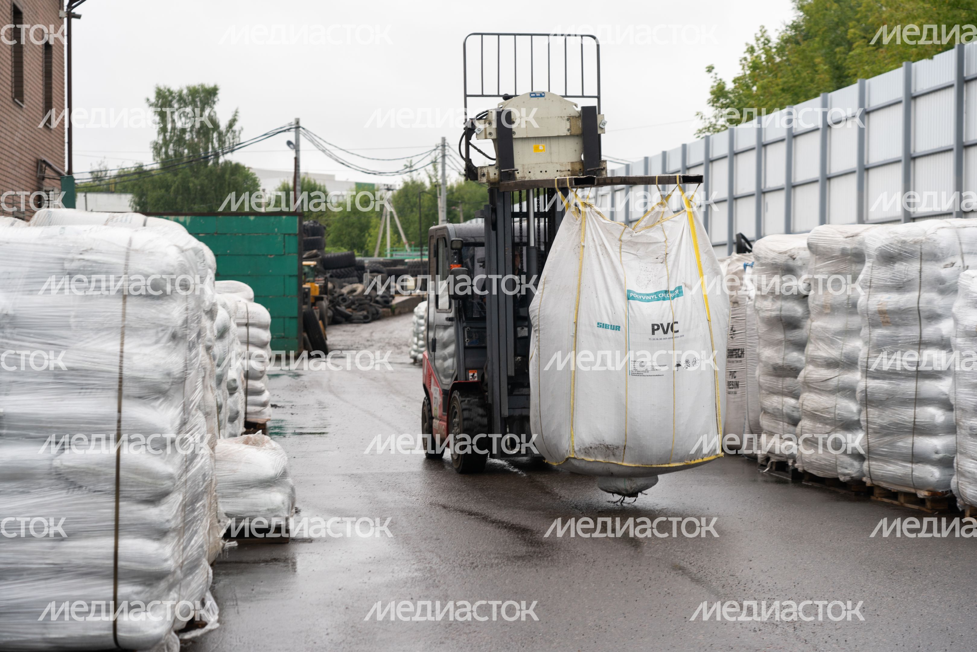 Дмитровский завод РТИ перерабатывает до 20 тонн отходов в час