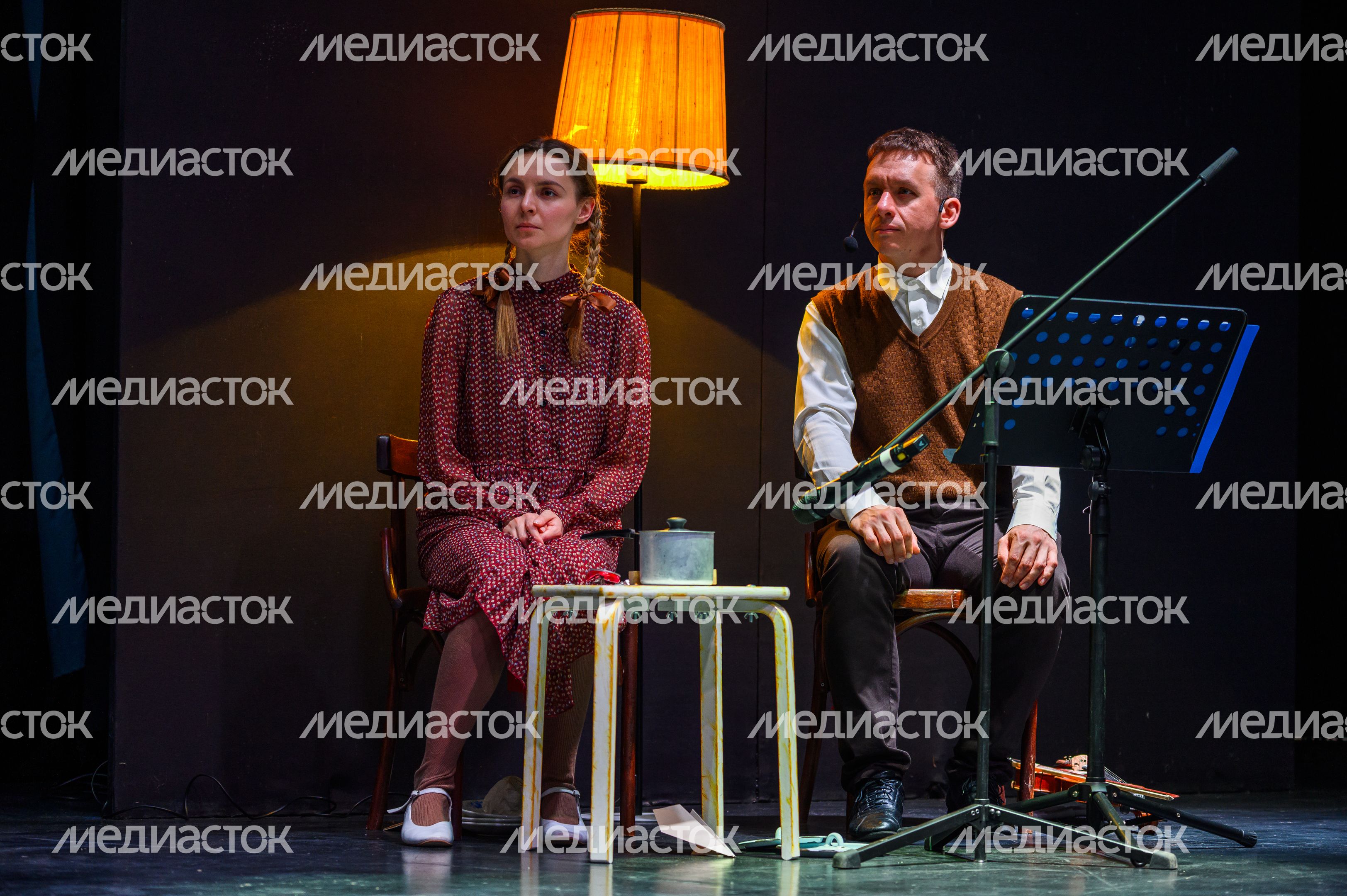 Ночь в музее: спектакль «Мое Ленинградское детство» от «Мамина театра» в музее-заповеднике «Горки Ленинские» Ночь в музее: спектакль «Мое Ленинградское детство» от «Мамина театра» в музее-заповеднике «Горки Ленинские»