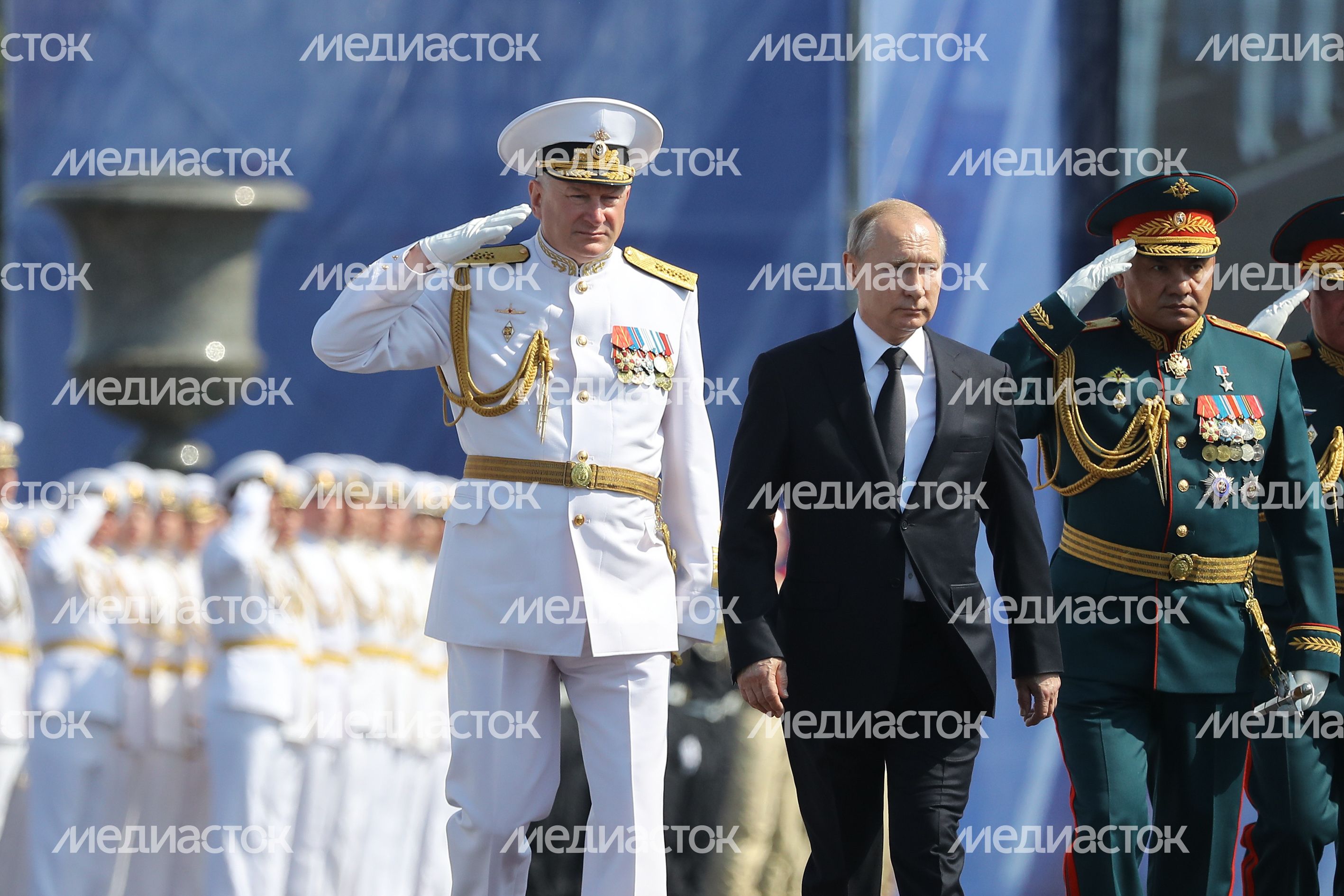 Главный парад Военно-Морского Флота в Санкт-Петербурге Главный парад Военно-Морского Флота в Санкт-Петербурге