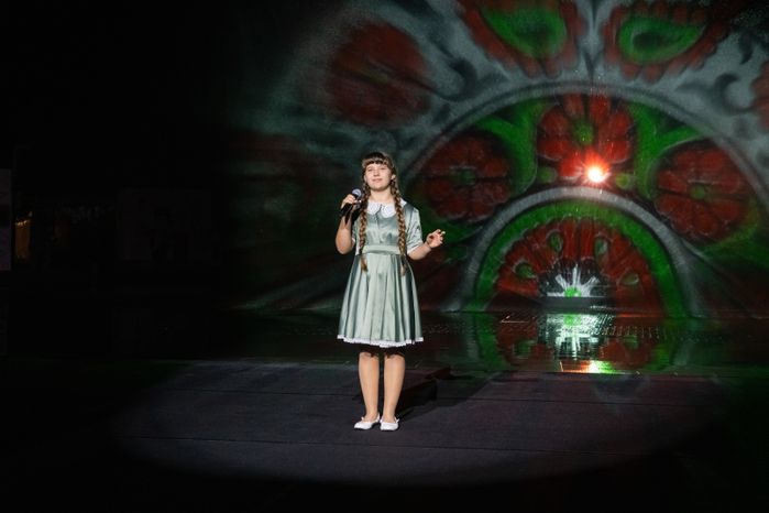 Певица Мария Тихонова на церемонии закрытия форума «Территория смыслов» в Солнечногорске