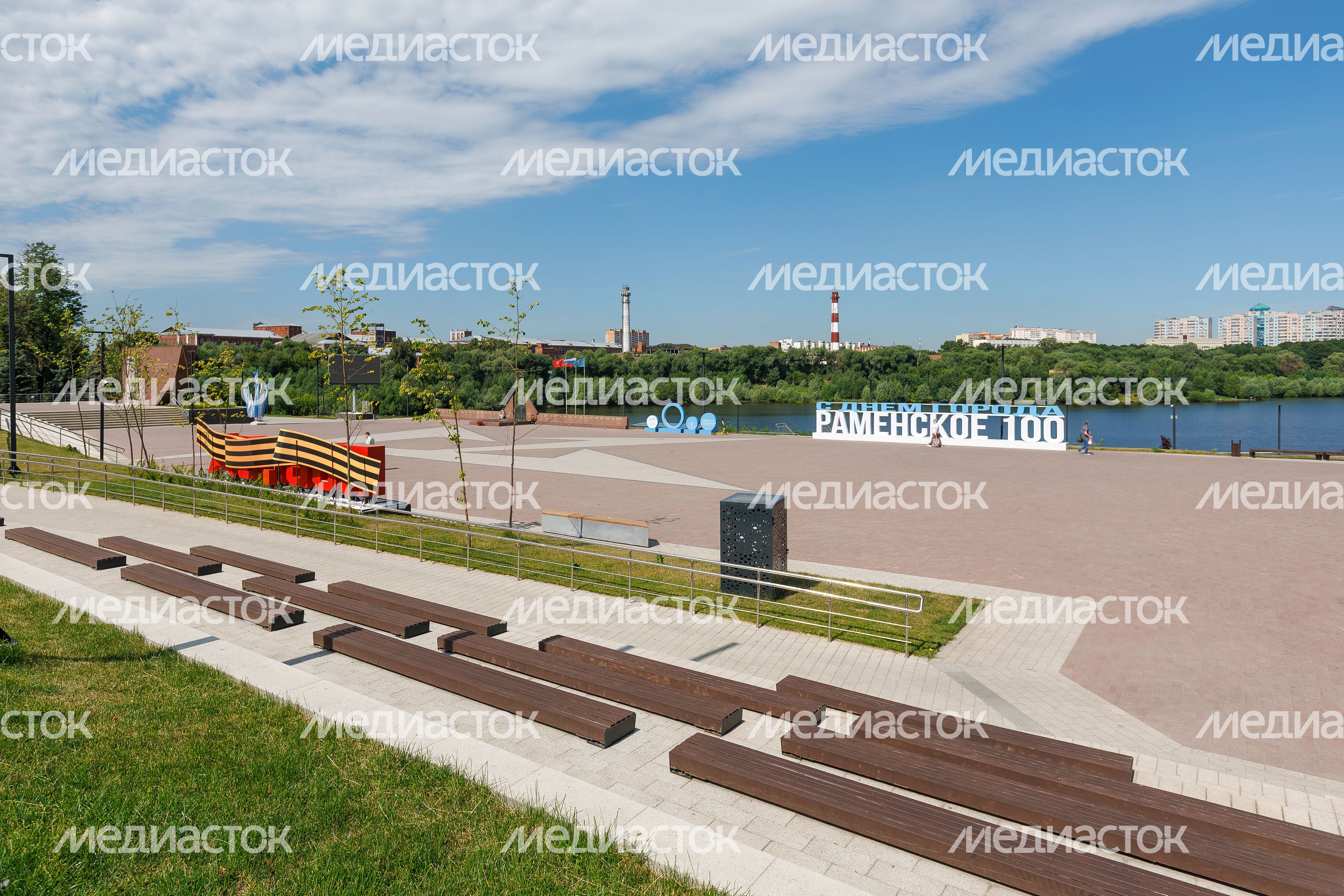 Благоустройство набережной Борисоглебского озера в Раменском парке