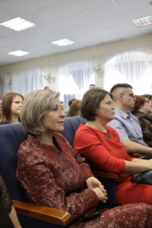С праздником труда поздравили специалистов отрасли городского хозяйства Подмосковья