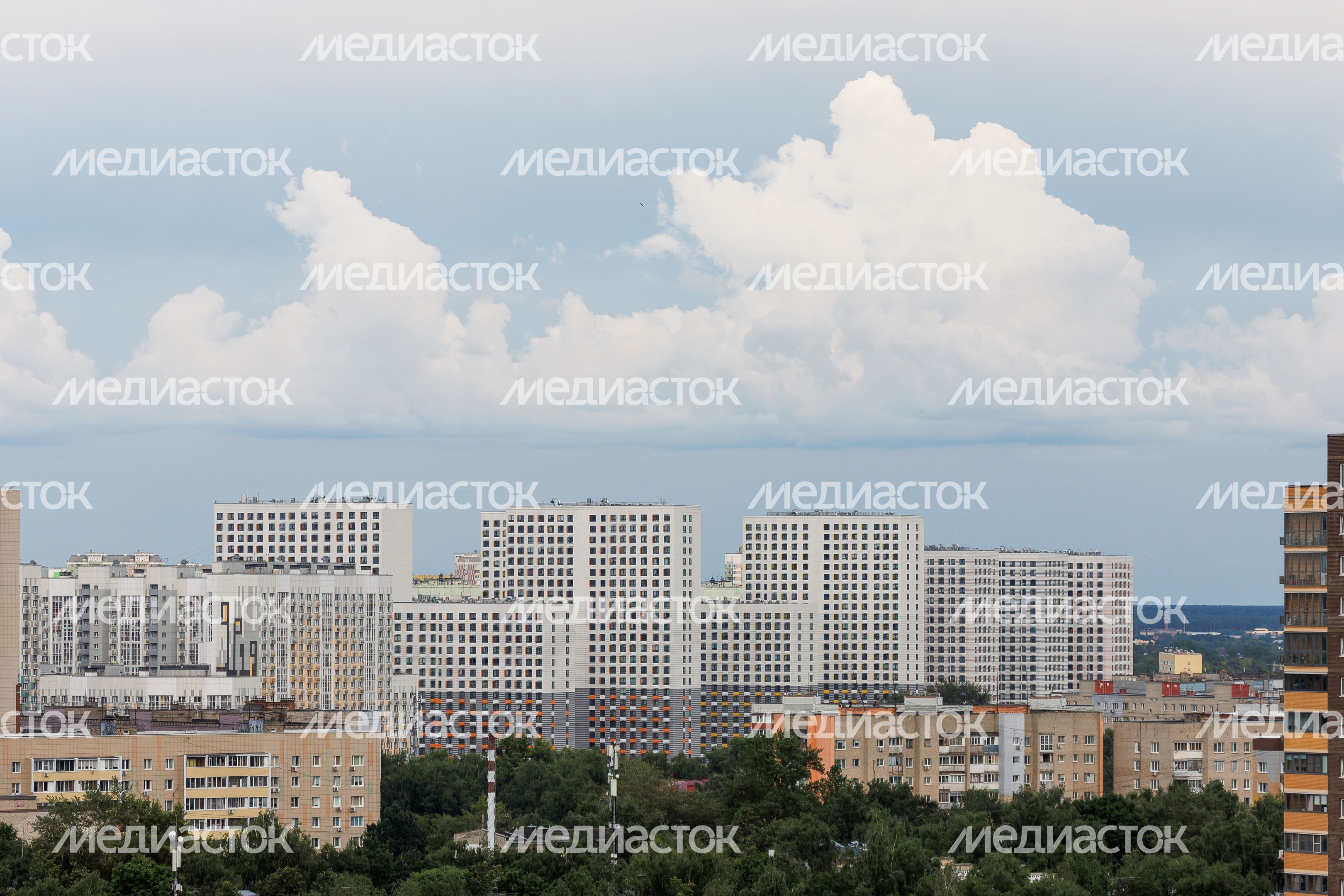 Городской пейзаж многоэтажек в Люберцах Городской пейзаж многоэтажек в Люберцах