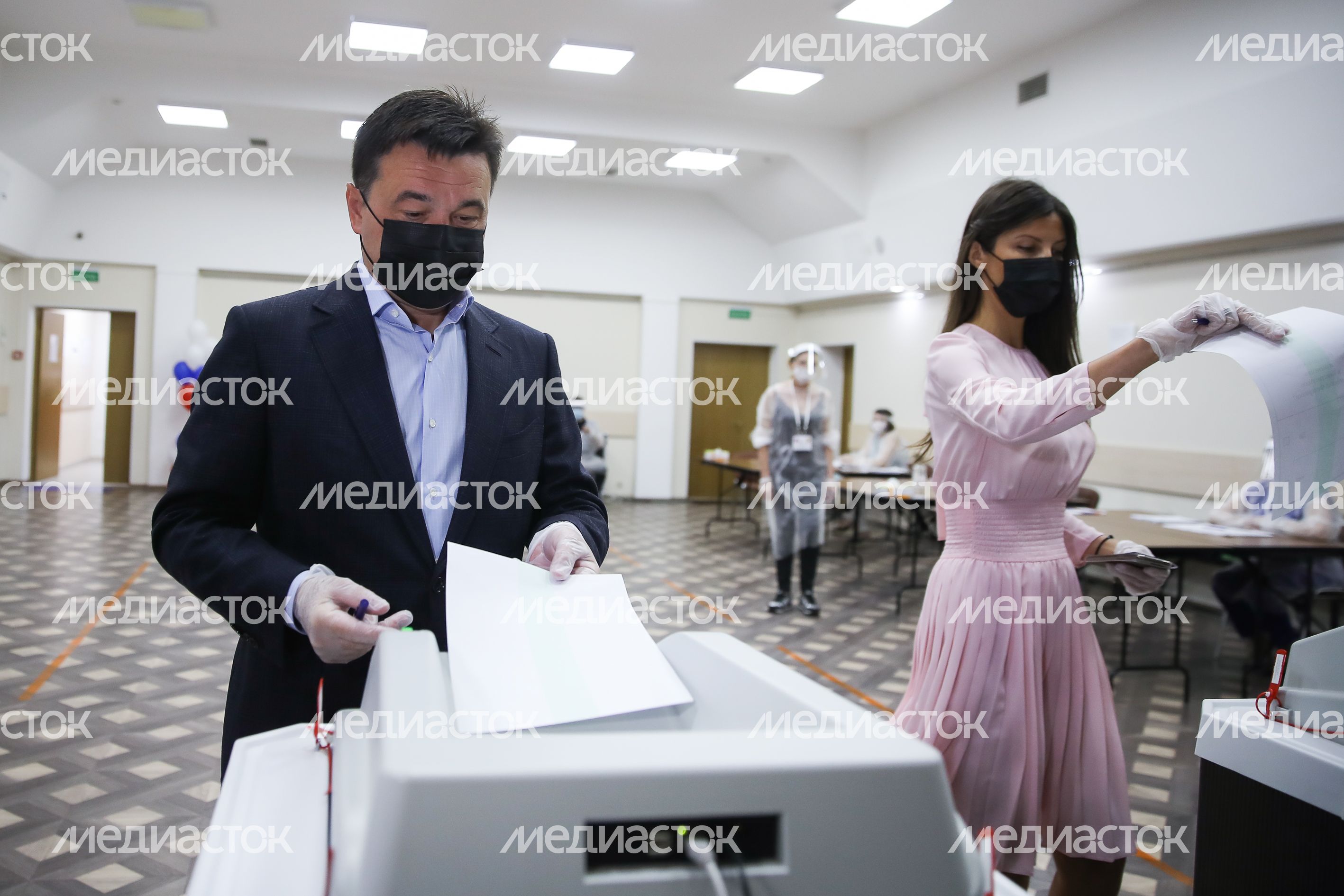 Голосование губернатора Подмосковья по вопросу внесения поправок в Конституцию Российской Федерации