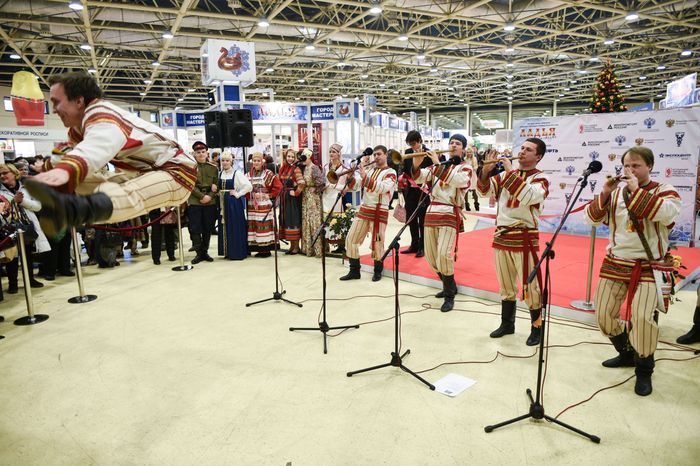 Выставка «Ладья. Зимняя сказка»