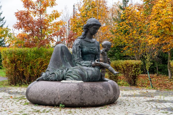 Памятник «Матери» в деревне Марьино округа Красногорск