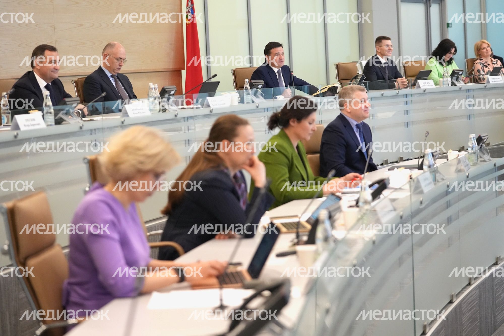 Совещание губернатора Подмосковья с членами регионального правительства