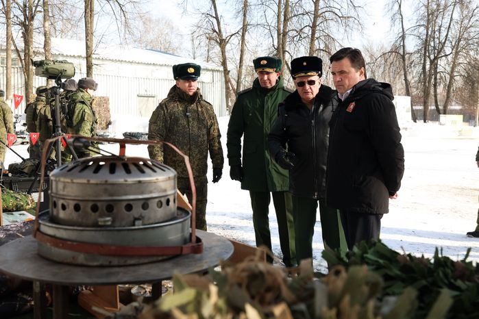 Андрей Воробьев поздравил военнослужащих 45-й отдельной гвардейской инженерной бригады