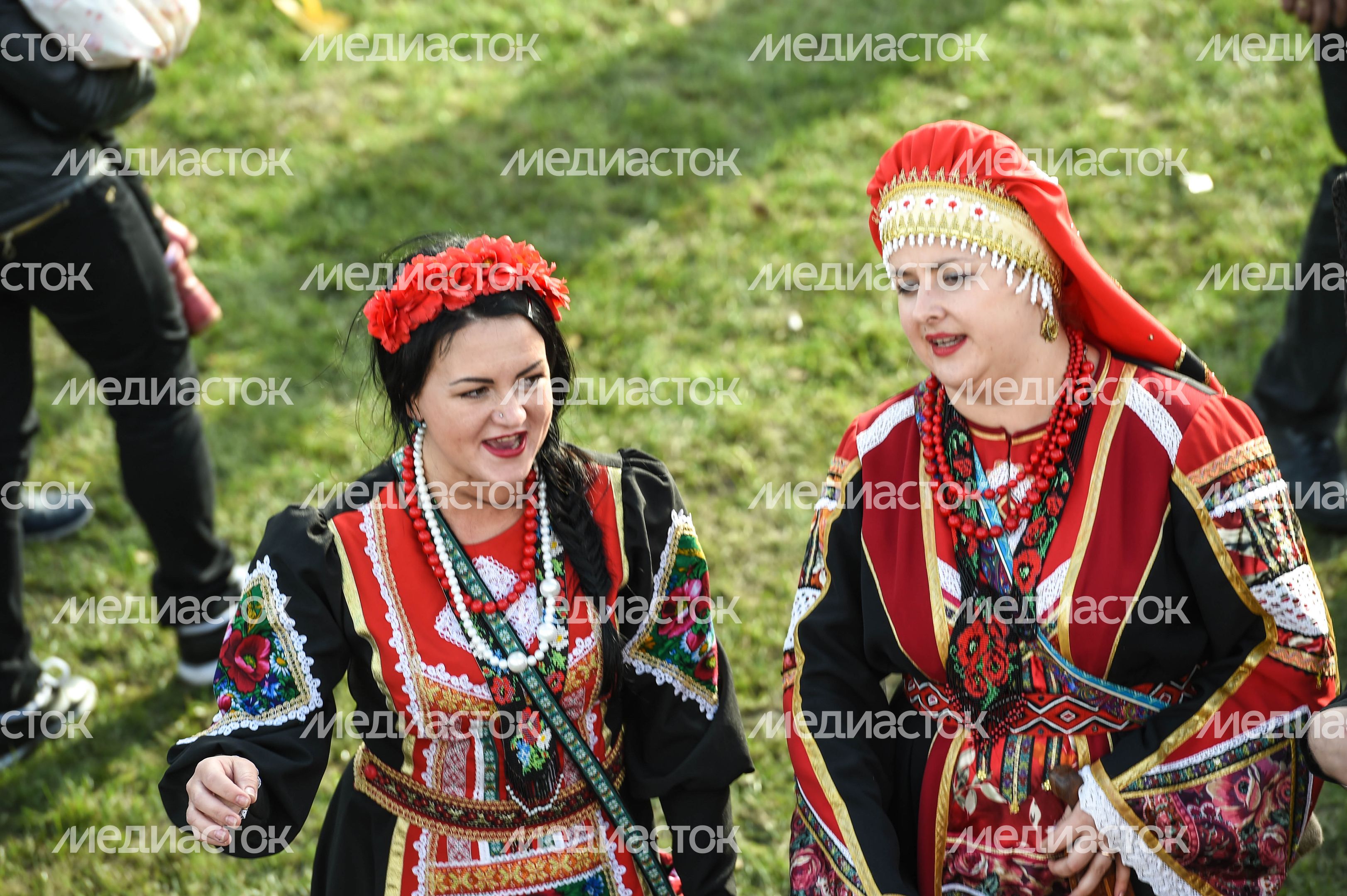 VI Международный фестиваль «Казачья станица – Москва» VI Международный фестиваль «Казачья станица – Москва»