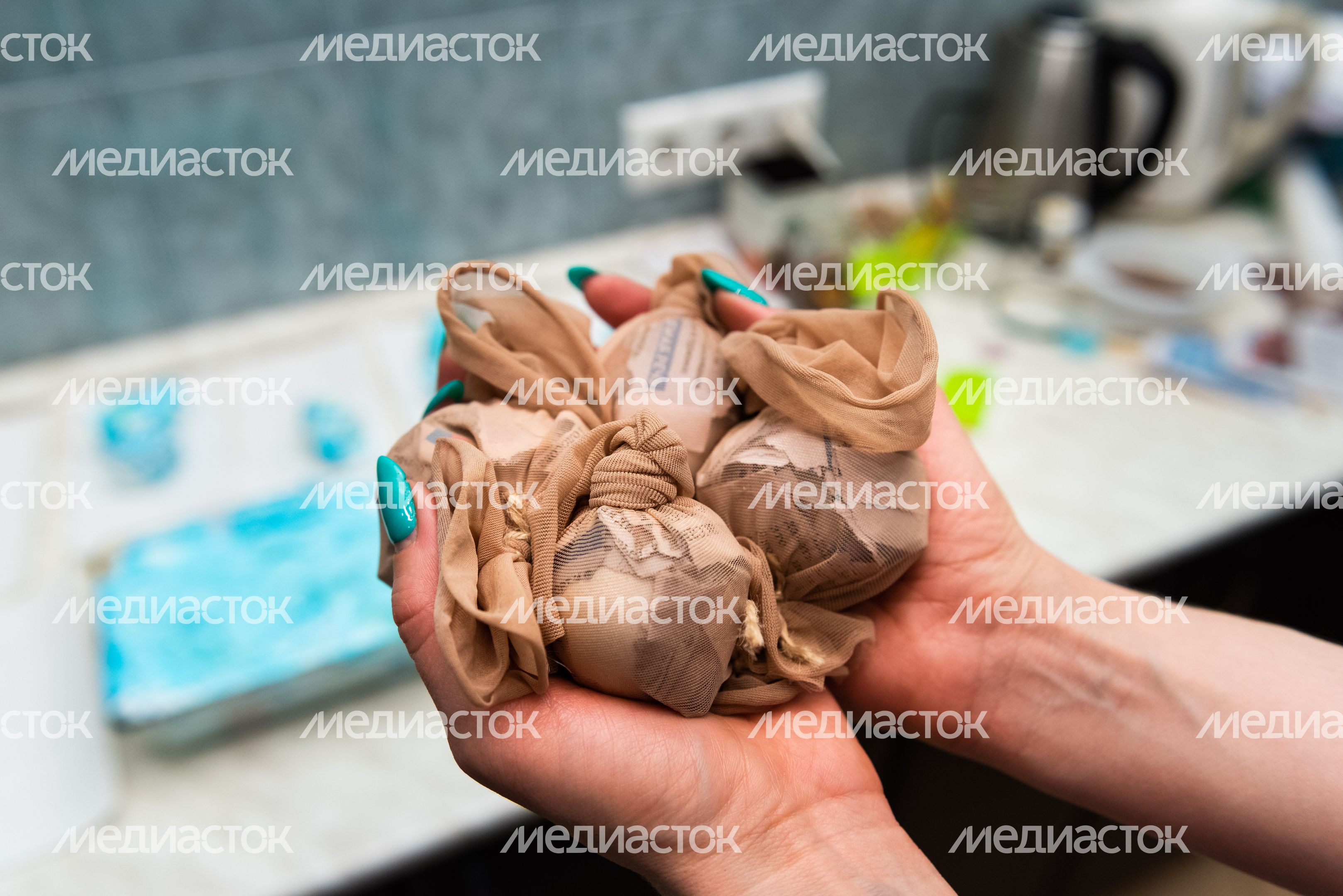 Эксперимент РИАМО по окраске яиц к Пасхе