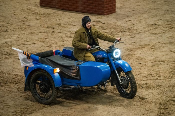 Конное представление «Наша весна! Наша Победа!» в парке «Патриот»
