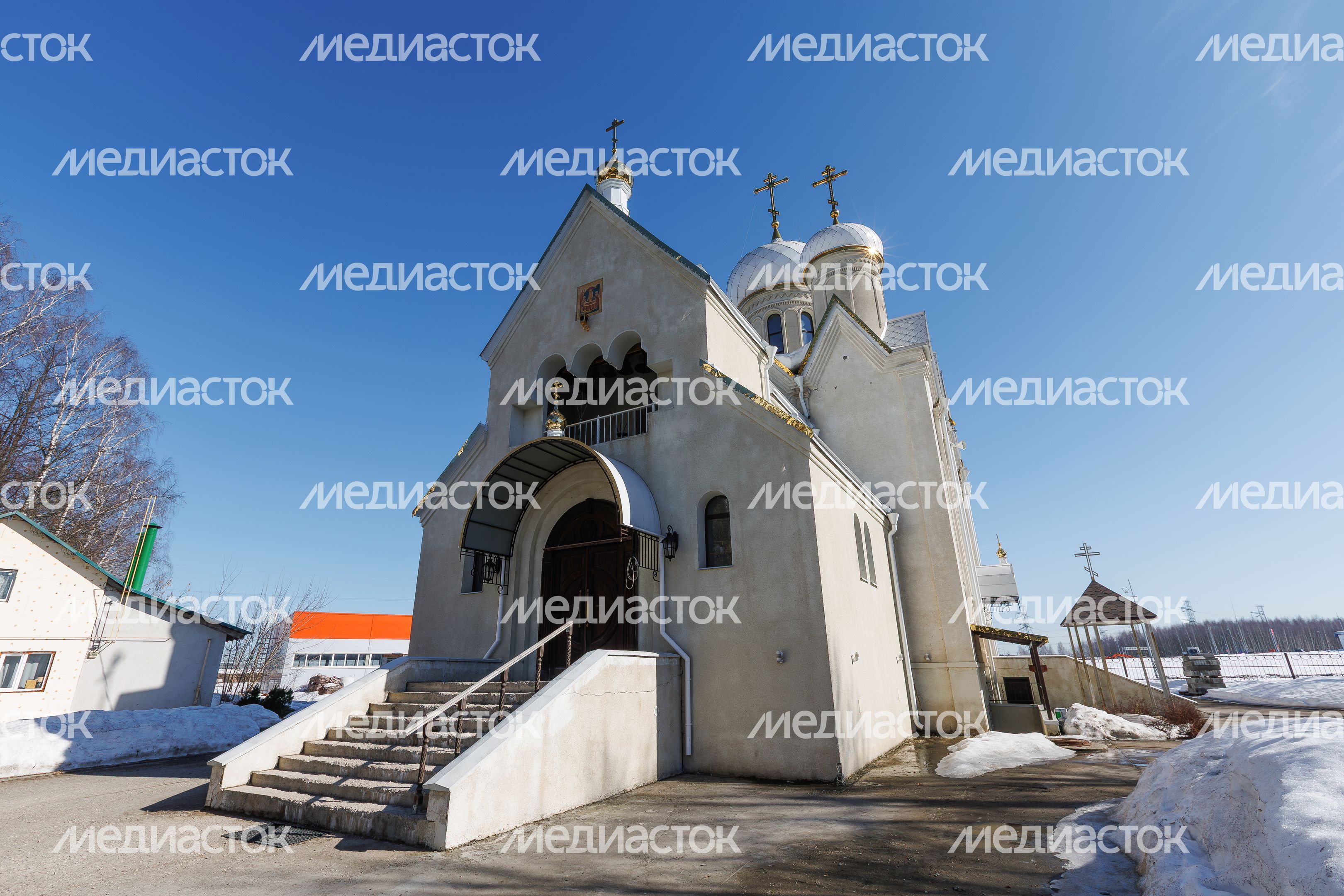 Церковь Успения Пресвятой Богородицы в поселке Челюскинский Пушкинского округа Церковь Успения Пресвятой Богородицы в поселке Челюскинский Пушкинского округа