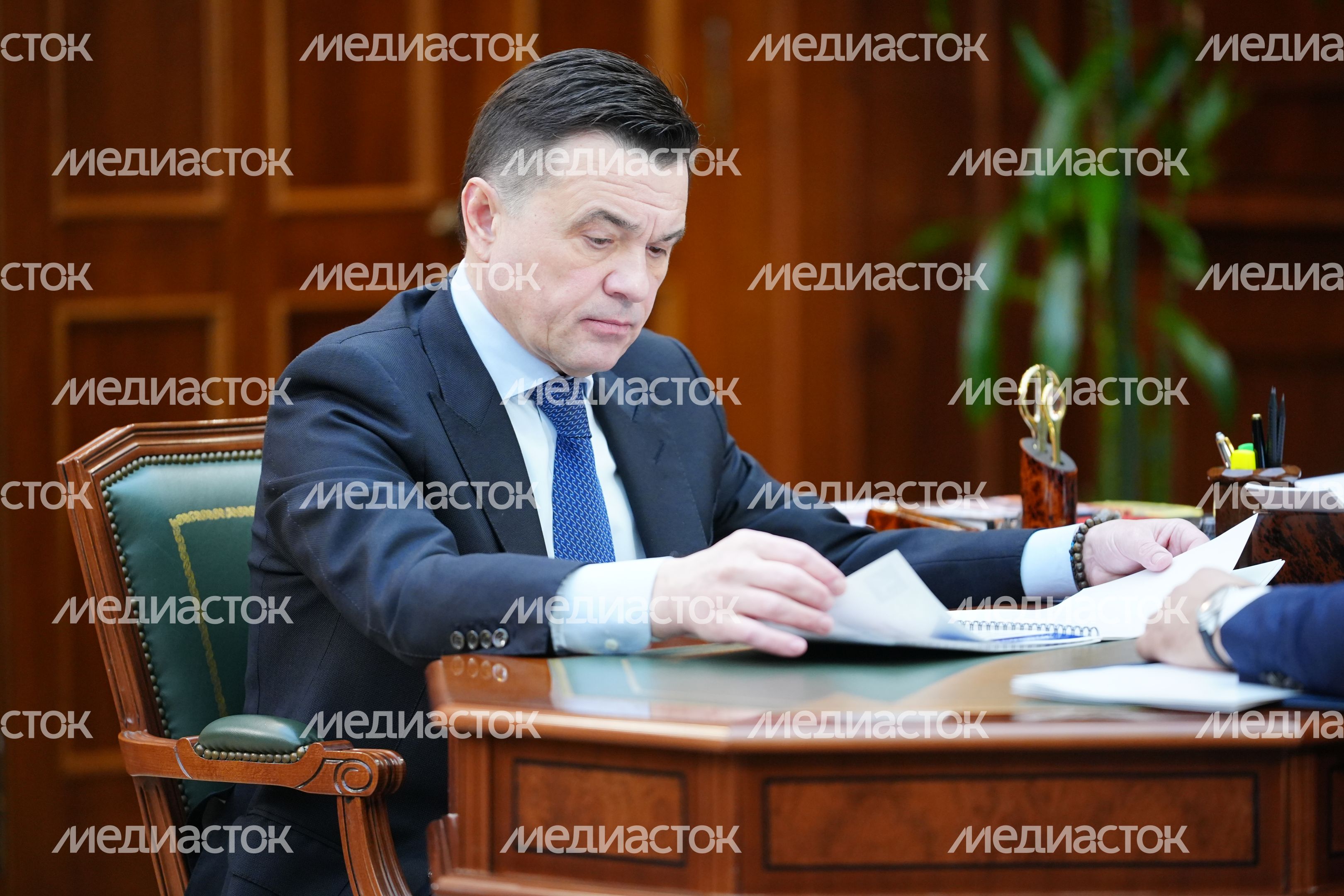Андрей Воробьев обсудил с главой г.о. Подольск приоритетные задачи муниципалитета