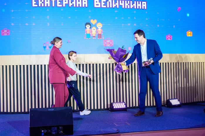 Зампред правительства Московской области Вячеслав Духин на премии "Золотой пиксель"