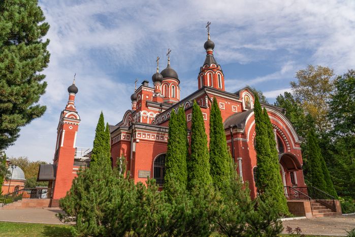 Церковь Троицы Живоначальной в г. Химки
