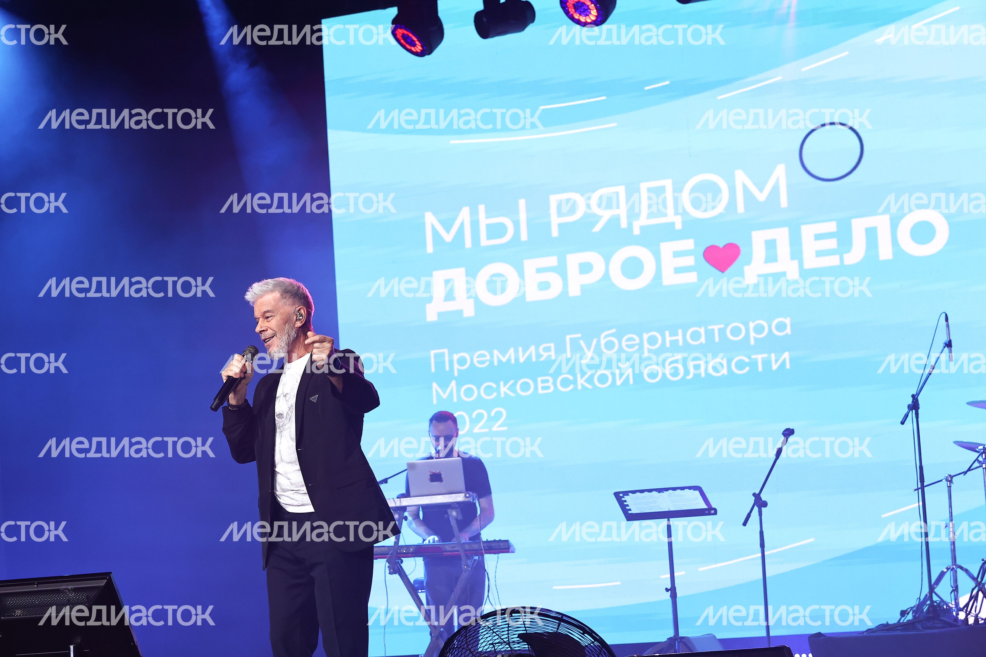 Награждение Губернатором лауреатов губернаторской премии «Мы рядом. Доброе дело»