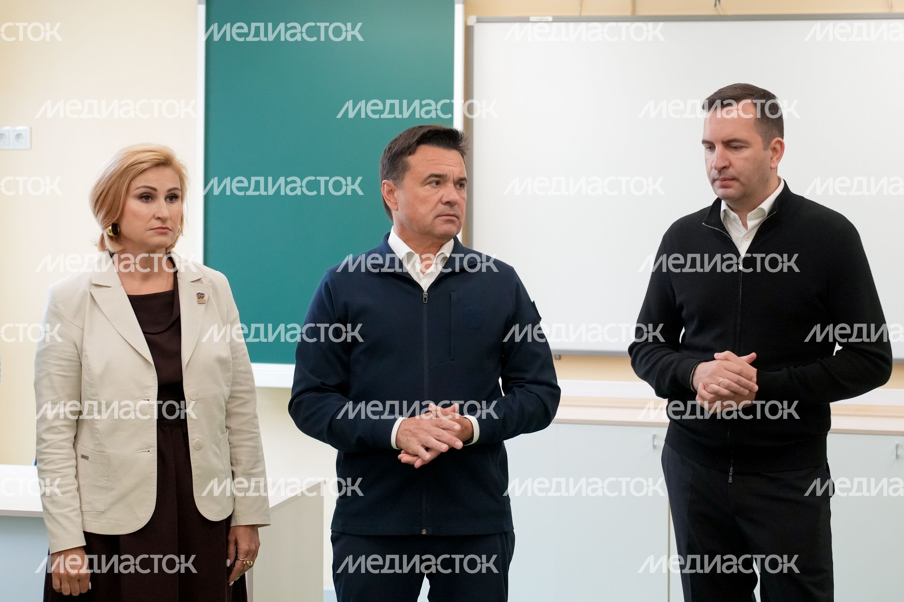 Андрей Воробьев проверил готовность новой школы в пгт Свердловский г.о. Лосино-Петровский Андрей Воробьев проверил готовность новой школы в пгт Свердловский г.о. Лосино-Петровский
