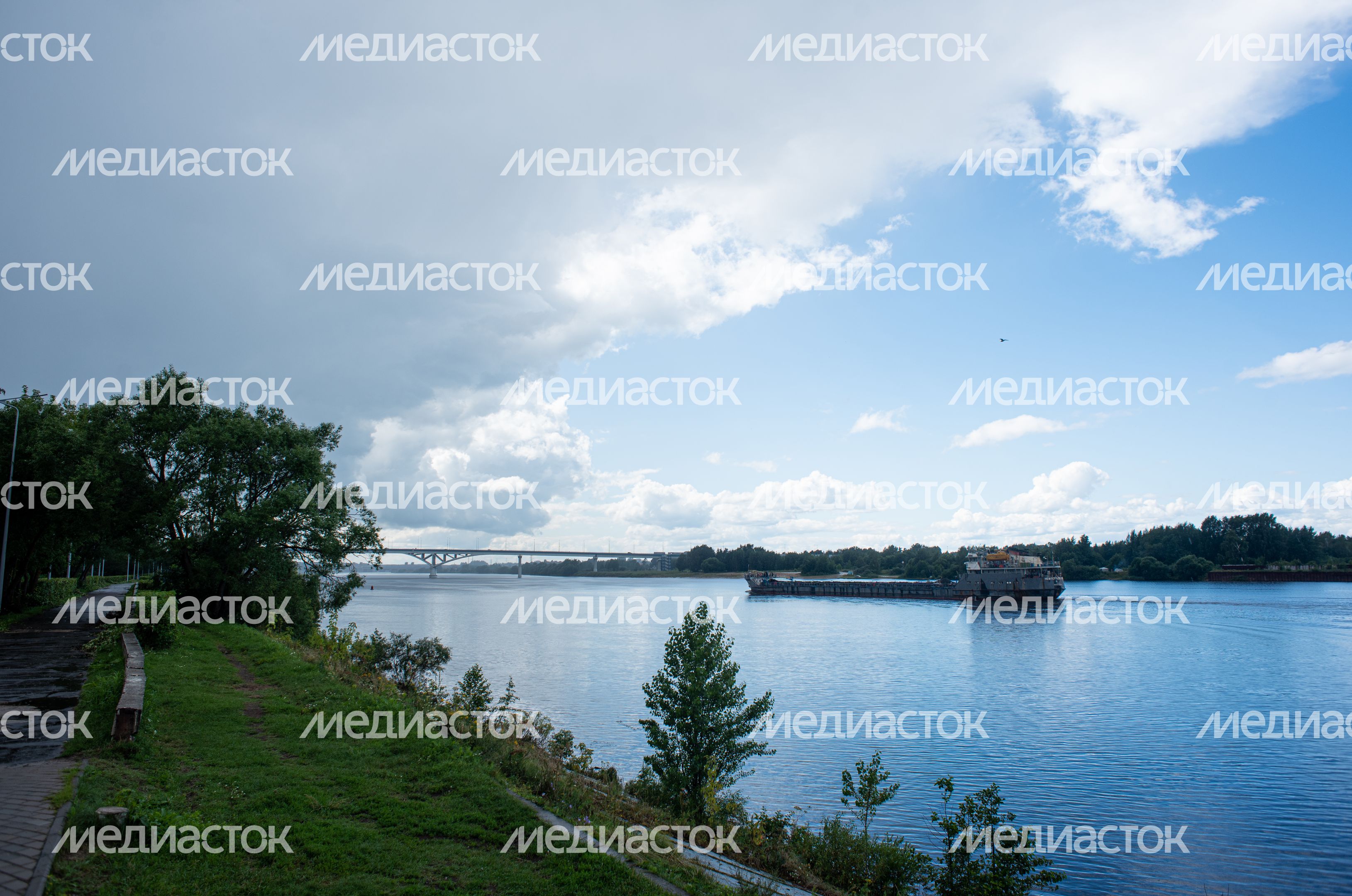 Летние виды города Дубна