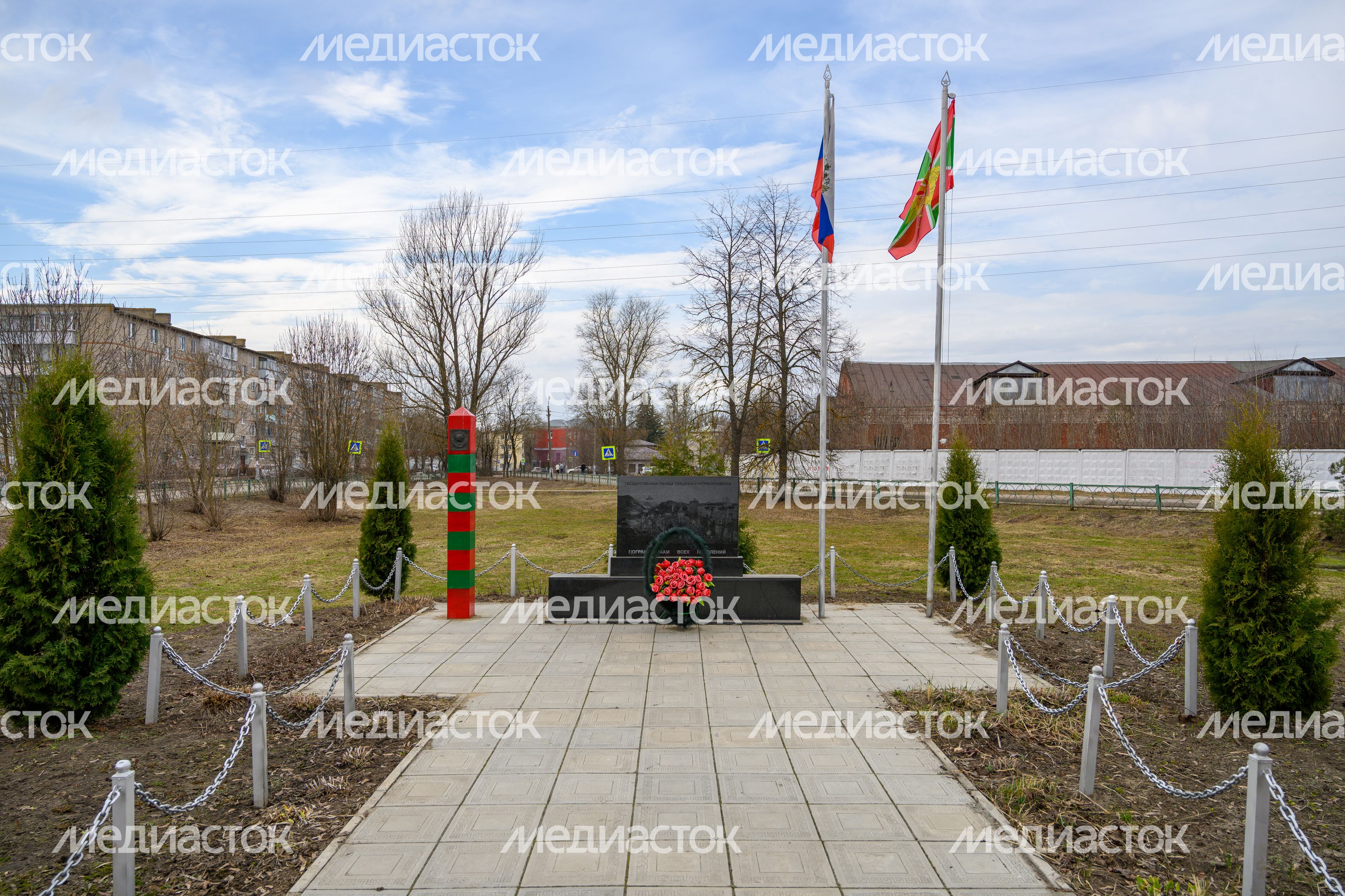 Памятник воинам-пограничникам в городе Дрезна Орехово-Зуевского округа Памятник воинам-пограничникам в городе Дрезна Орехово-Зуевского округа