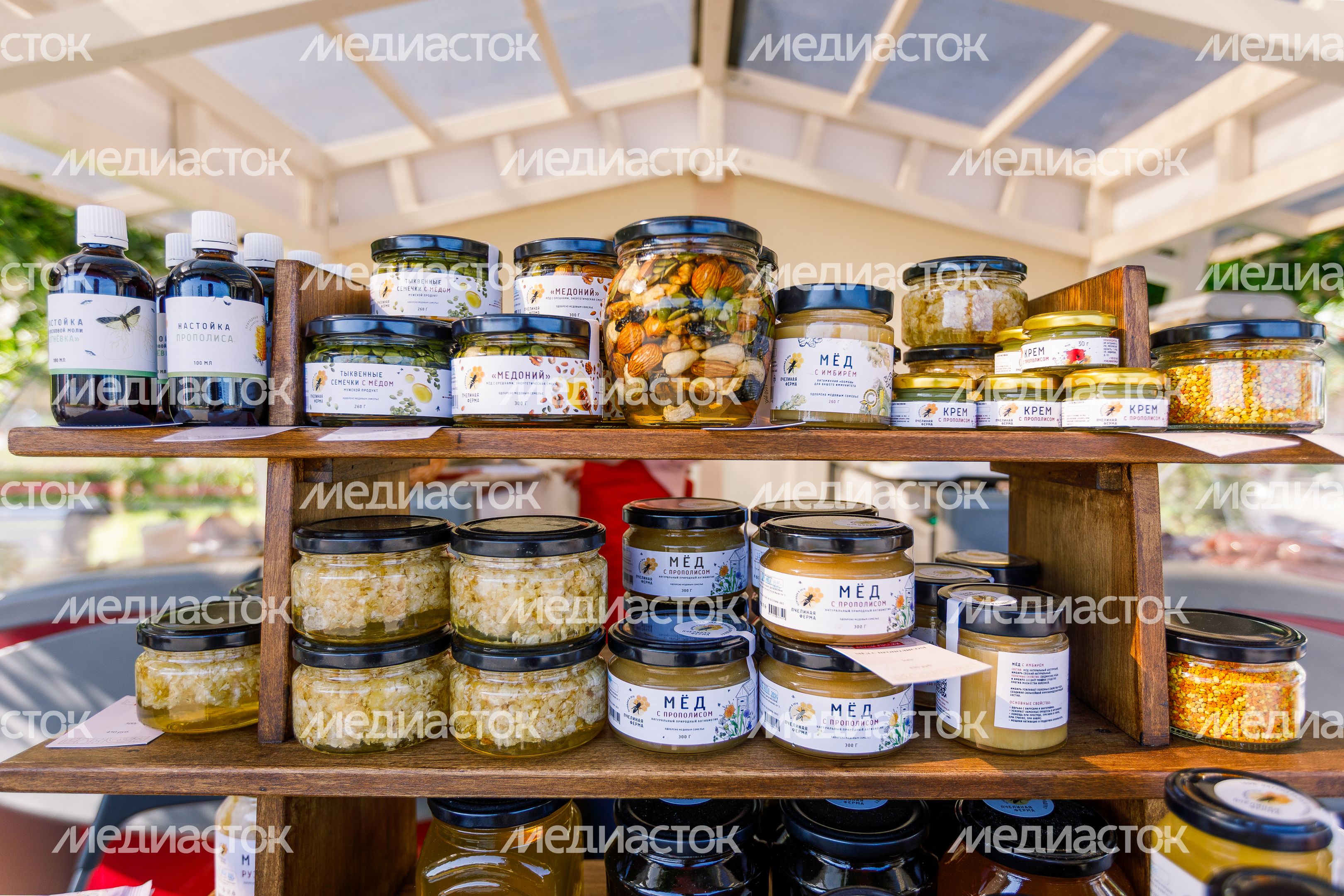 Подмосковные производители приняли участие в гастрофестивале "Вкусы России" Подмосковные производители приняли участие в гастрофестивале "Вкусы России"