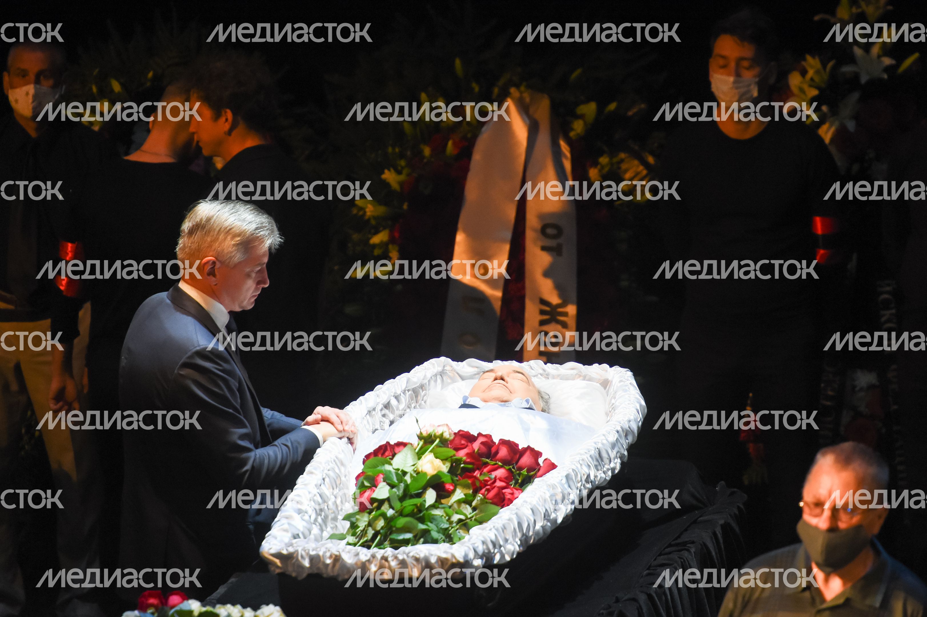 Церемония прощания с Николаем Губенко