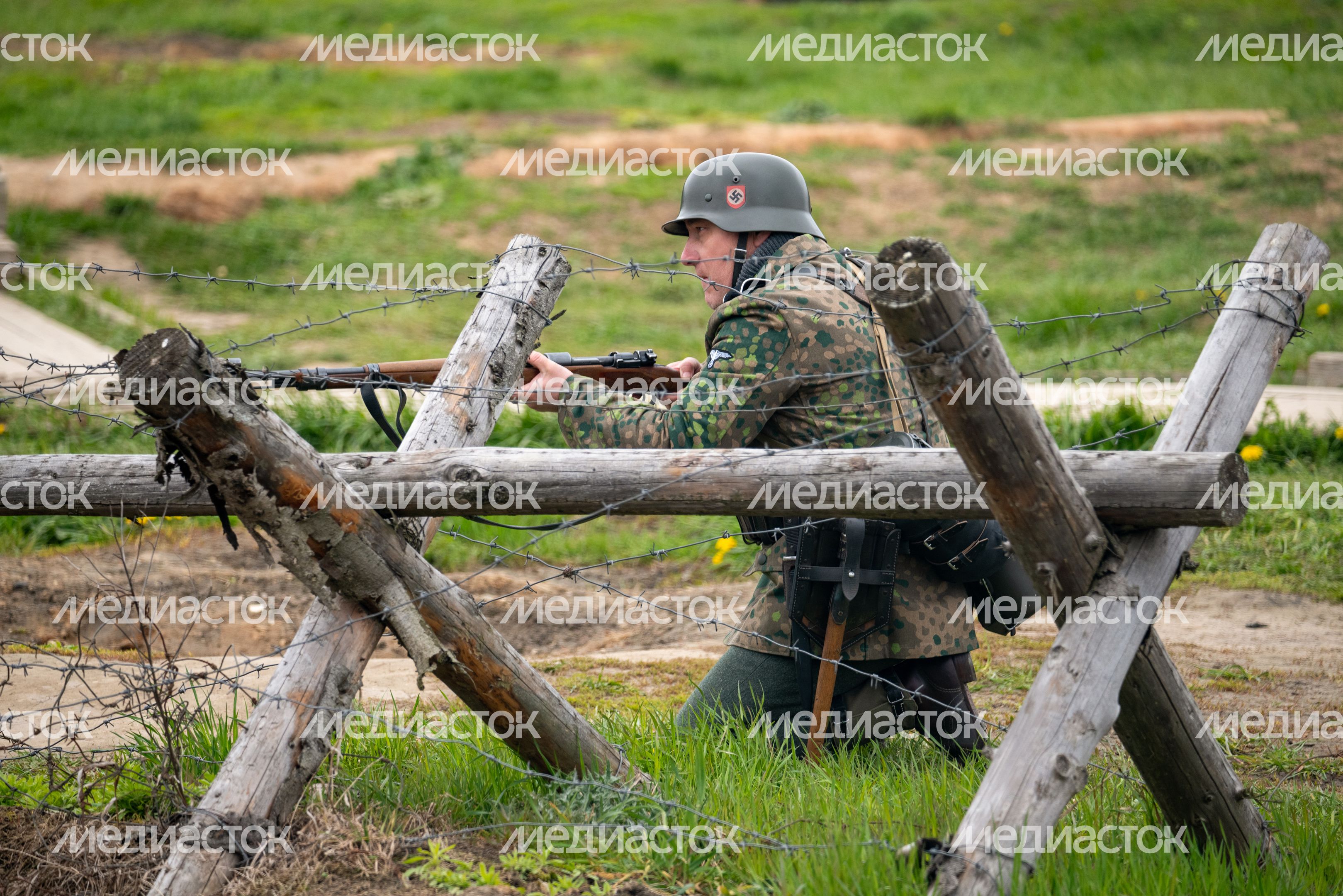 Военно-историческая реконструкция «Штурм Кенигсберга» в День Победы в парке «Патриот» Одинцовского округа Военно-историческая реконструкция «Штурм Кенигсберга» в День Победы в парке «Патриот» Одинцовского округа