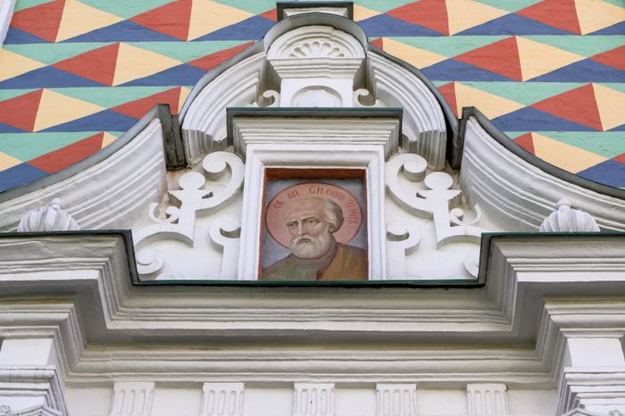 Солнечная Свято-Троицкая Сергиева лавра