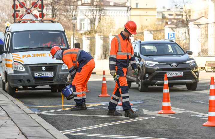 Нанесение дорожной разметки в Москве
