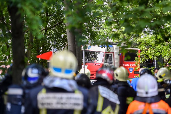 Кадры с места взрыва в доме на улице Проходчиков в Москве
