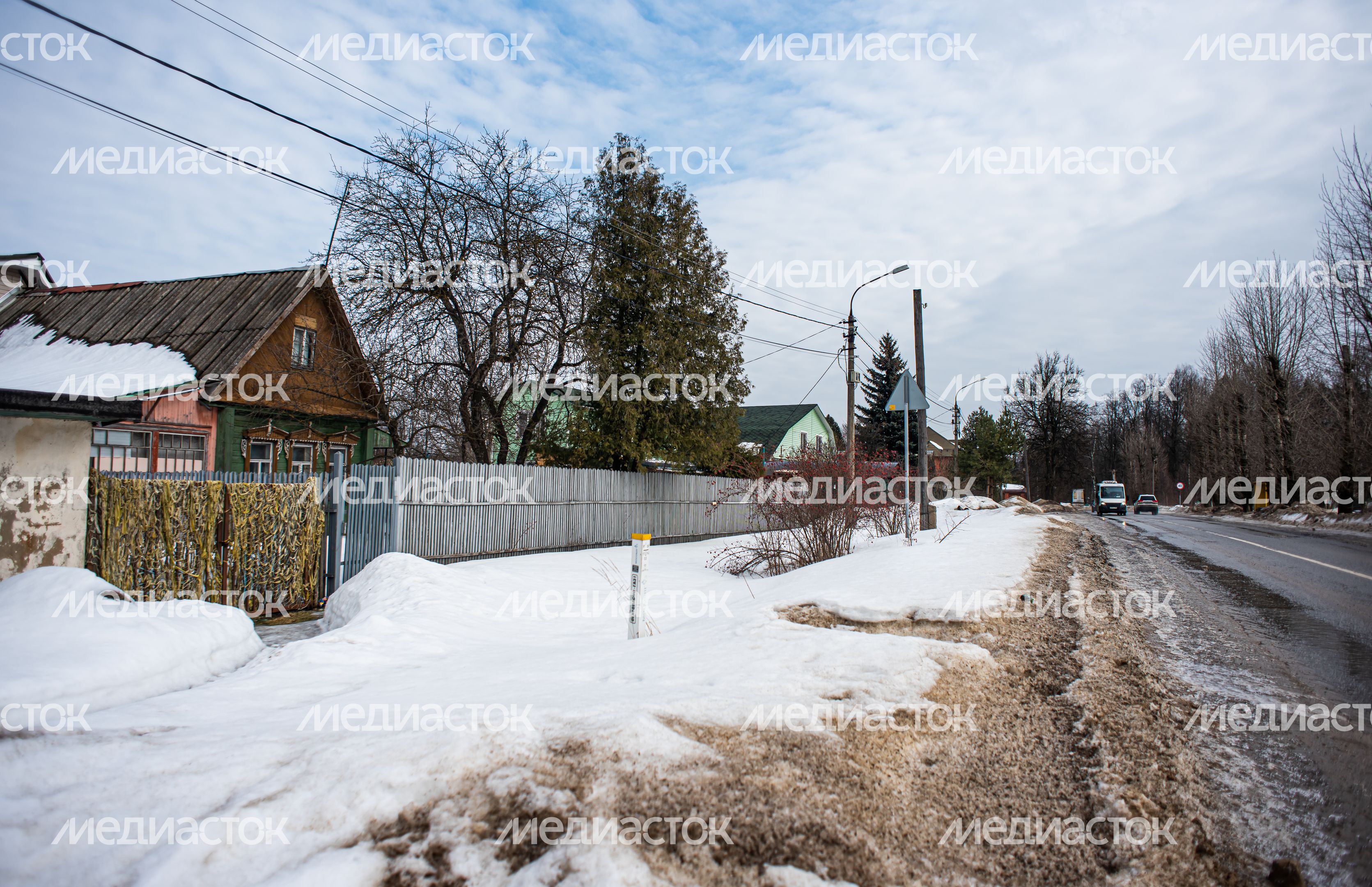 Зимние виды деревни Гребнево
