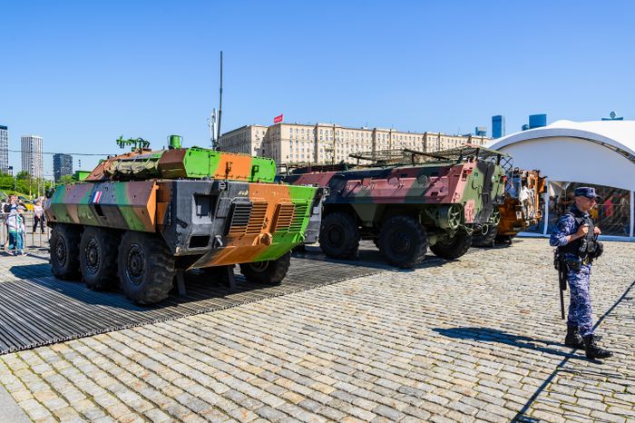 Выставка вооружения в Парке Победы, посвященная СВО