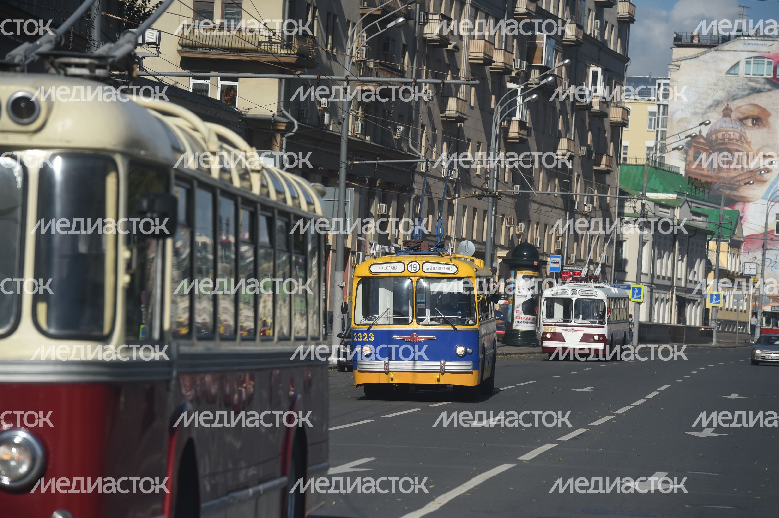 Парад ретро-троллейбусов