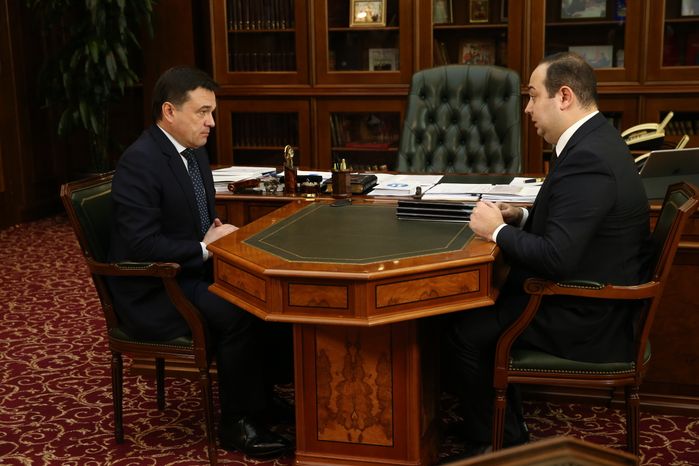 Воробьев выслушал отчет главы Химок об итогах работы