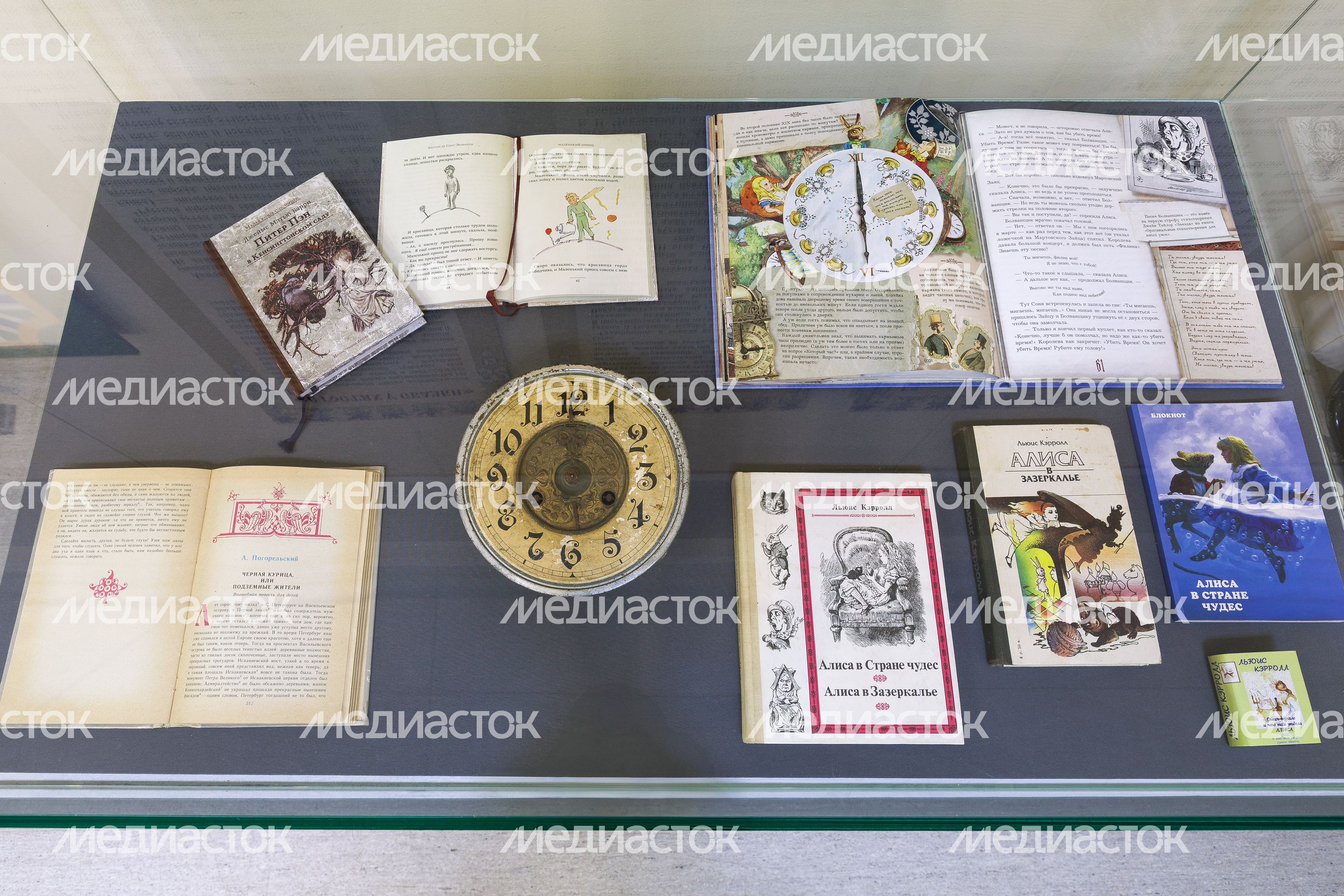 Выставка «В гостях у сказки» в Музейно-выставочном комплексе Дмитровского кремля