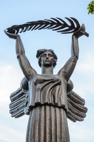 Аллея Героев